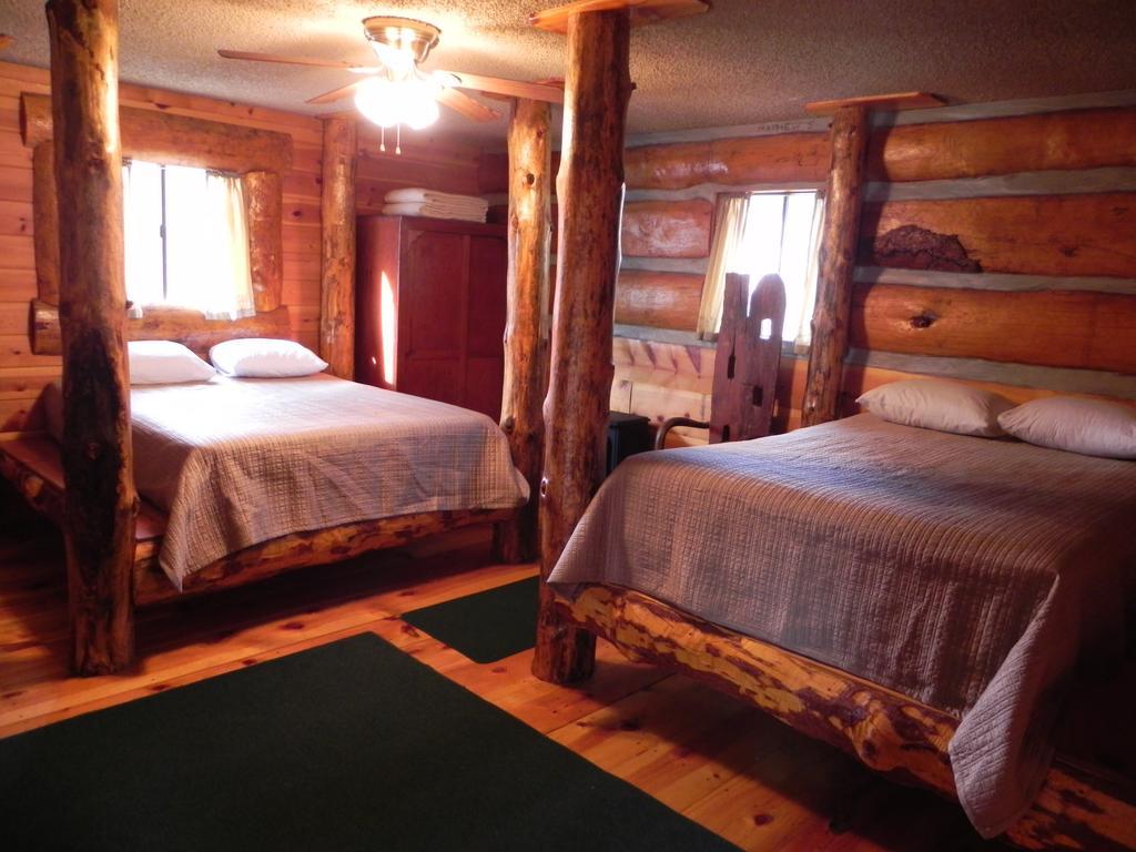 Apache Village Cabins Ruidoso Chambre photo