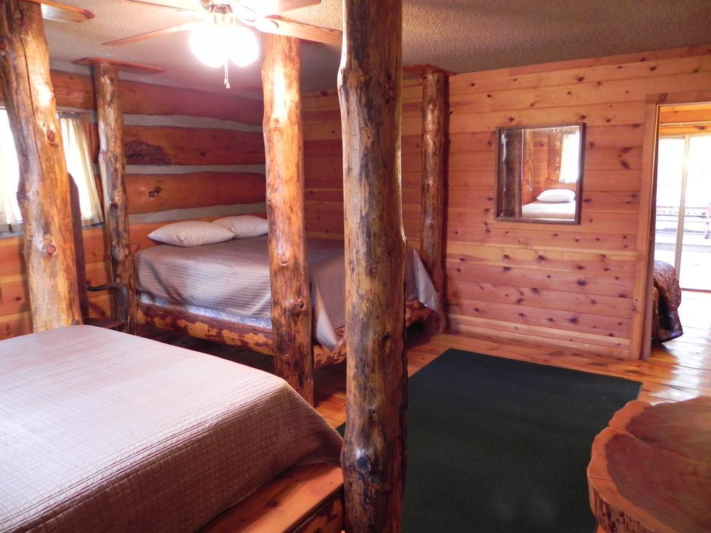 Apache Village Cabins Ruidoso Chambre photo