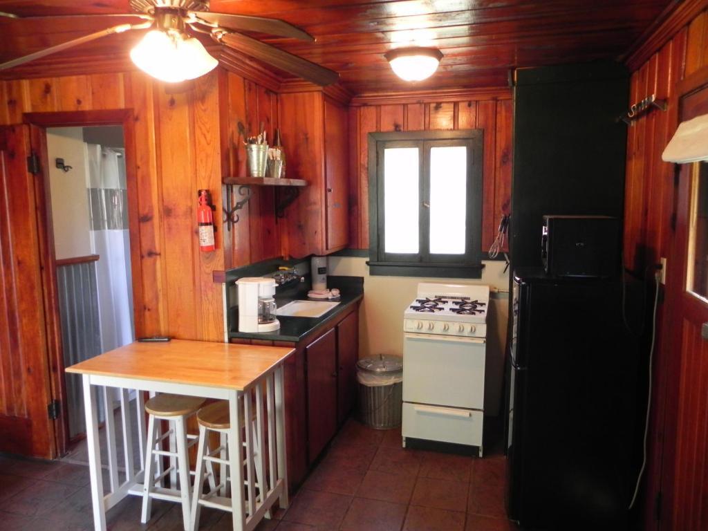 Apache Village Cabins Ruidoso Chambre photo