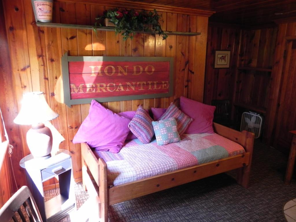 Apache Village Cabins Ruidoso Chambre photo